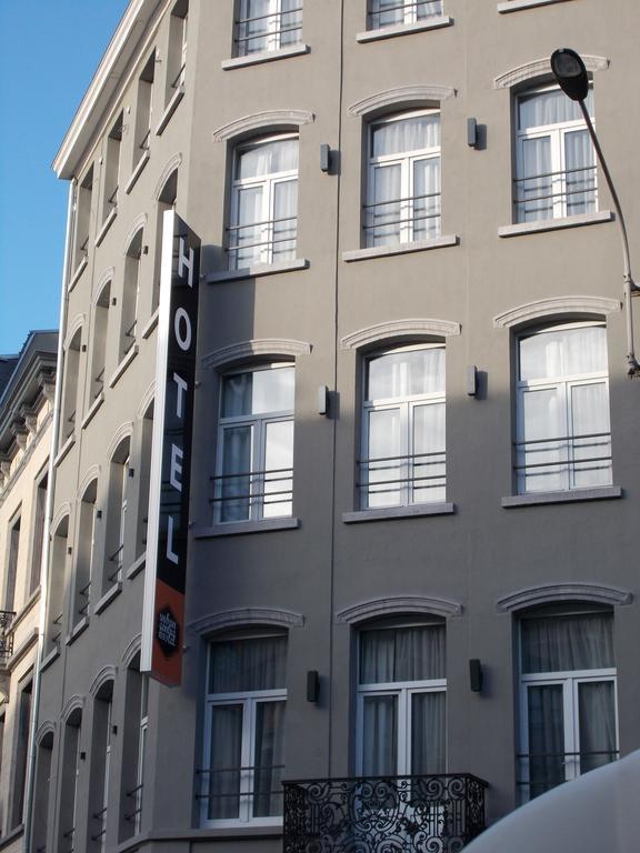 Urban City Centre Hostel Bruxelas Exterior foto